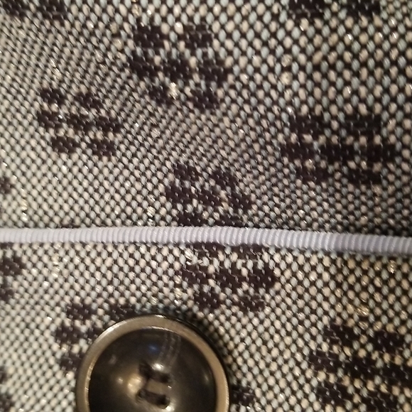 Holt Renfrew beautiful blazer - Picture 7 of 7